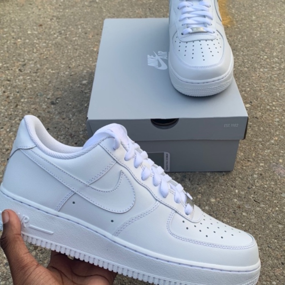 Women size 9 air force’s